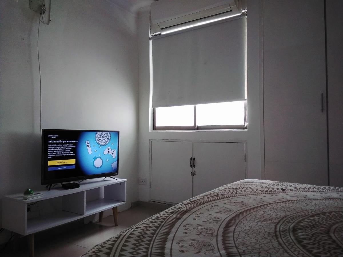 Apartamento , Vista A La Ciudad Antigua Y Playa Cartagena Luaran gambar